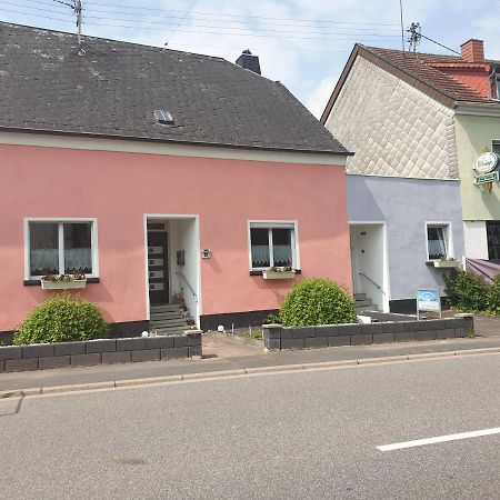 Ferienwohnung Mueller Wadern Esterno foto